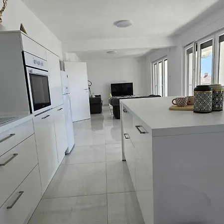Korina Apartment Selce