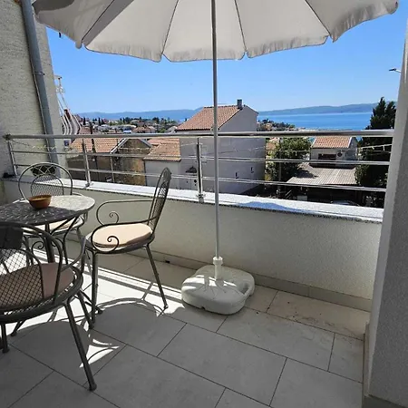 Korina Apartment Selce