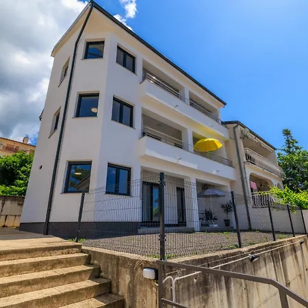 Apartment Korina